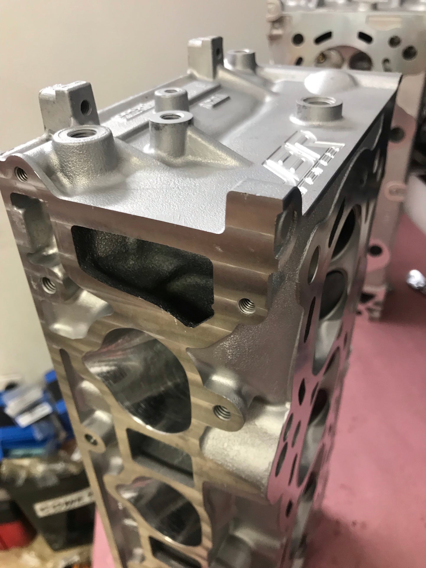 JBRE SAMT Cnc cylinder head